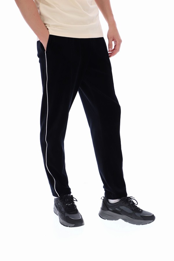 Black Fila Cenzo Velour Men Bottoms | 3198OHSRN