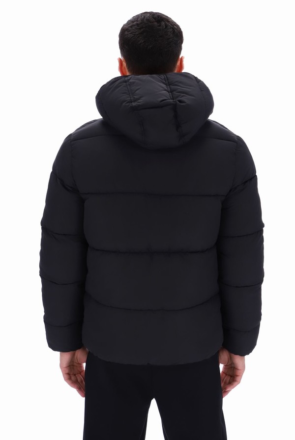 Black Fila Harry Heavily Padded Puffer Men Jackets | 4876IKJUM