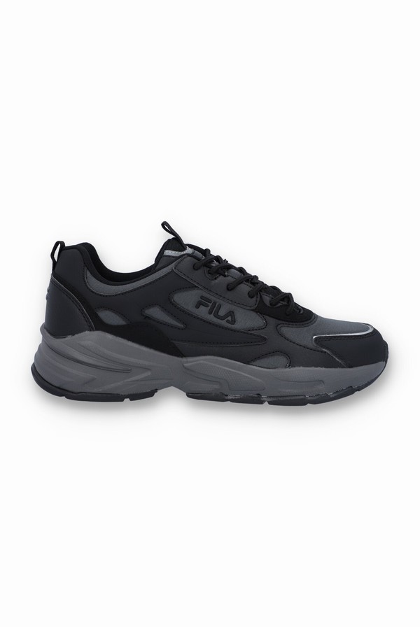 Black / Black Fila Novarra Men Trainers | 5932GBOSI